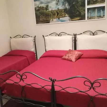 Domus Al Corso Con Servizio Гостевой дом 4*