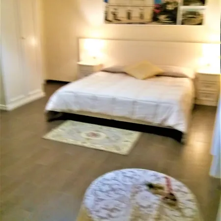 Domus Al Corso Con Servizio