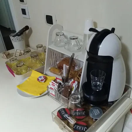 Domus Al Corso Con Servizio Гостевой дом