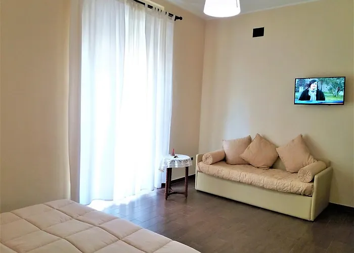 Domus Al Corso Con Servizio Vendégház 4*