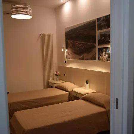 Domus Al Corso Con Servizio Canosa di Puglia