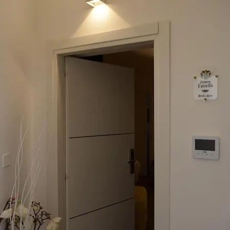 Guest house Domus Al Corso Con Servizio 3*