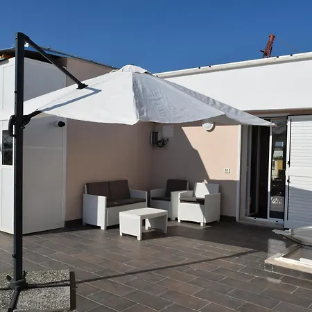 Domus Al Corso Con Servizio Canosa di Puglia