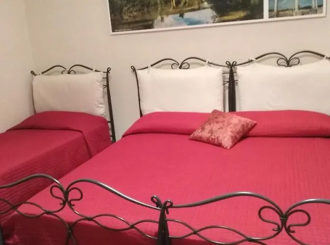 Domus Al Corso Con Servizio Guest house 4*