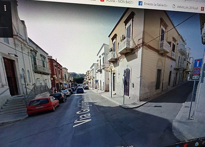 Guest house Domus Al Corso Con Servizio 4*