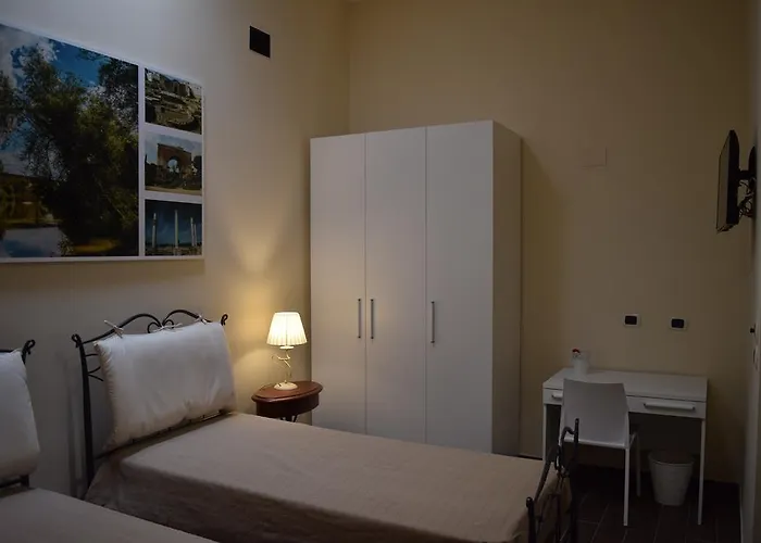 Domus Al Corso Con Servizio Maison d'hôtes Canosa di Puglia